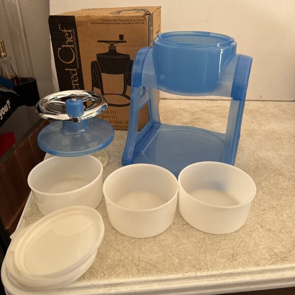 Pampered Chef Translucent Blue Ice Shaver & 3 White Ice Bowls with Covers #2945 - Picture 1 of 8